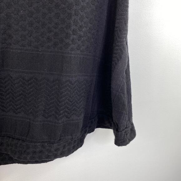 Cecilie Copnehagen Black Textured Short Sleeve V-Neck Top Women's Size Large - Picture 4 of 6